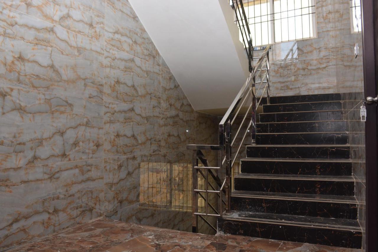 Arihanth Inn Vellore Εξωτερικό φωτογραφία